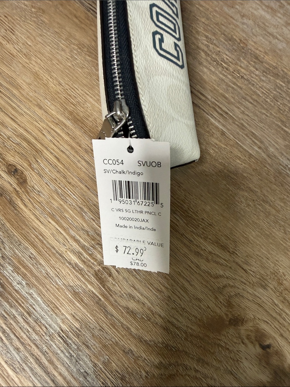 Coach Cream Logo Zip Case with Black Trim - Picture 2 of 4